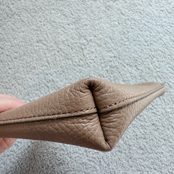 Cuyana mini zippered pouch - Picture 11 of 14